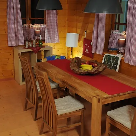Seeland Lodge *